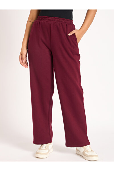 Femmella By Styli Burgundy Straight Fit Fleece Trackpants