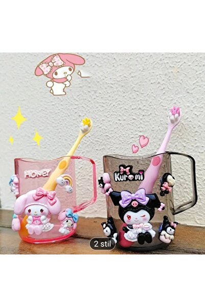 SANRIO KUROMI KARİKATÜR DETAYLI DİŞ FIRÇASI VE BARDAT 2 LI SET