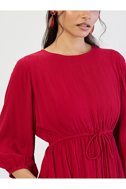 Styli Deep Red Crinkled Round Neck Maxi Dress