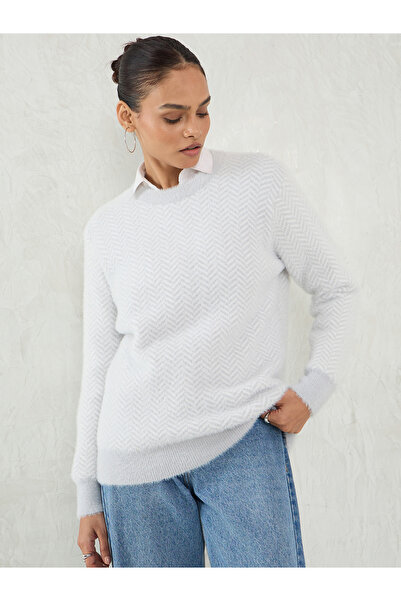 Femmella By Styli Chevron Pattern Fuzzy Knit Sweater