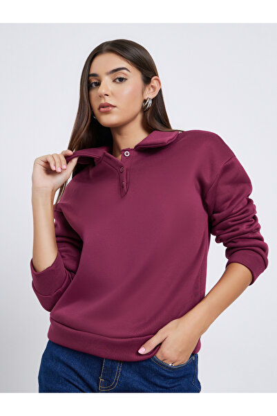 Styli Women Burgundy Solid Oversized Collared Sweatshirt