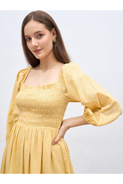 Styli Women Yellow Smocked Midi Dress