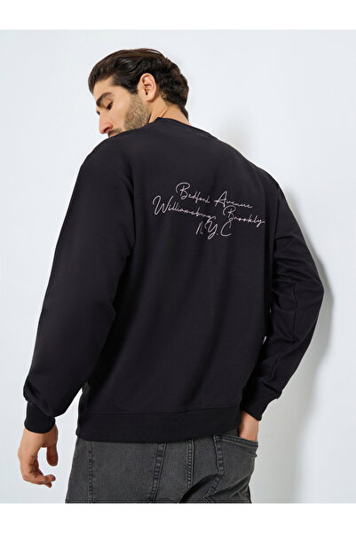 Styli Eco Earth Relaxed Fit Slogan Print Sweatshirt