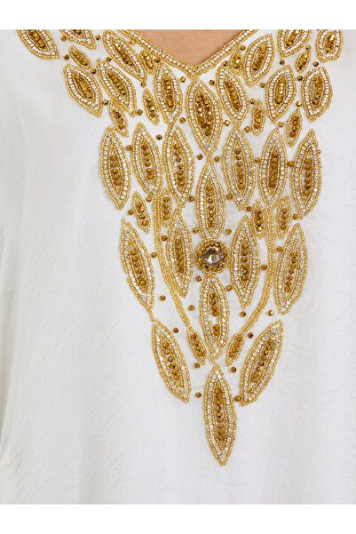 Maxim Creation By Styli Embellished V Neck Jalabiya