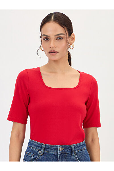 Femmella By Styli Red Square Neck Short Sleeve Bodysuit