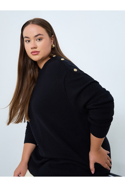 Styli Plus Size Longline Knit Sweater with Button Detail