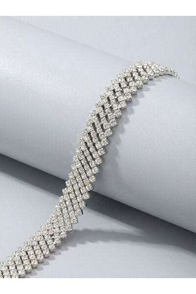 BEİLYS COSMETİCS & ACCESSORY شريط من الأحجار الكريستالية ذو 4 صفوف (1 متر)