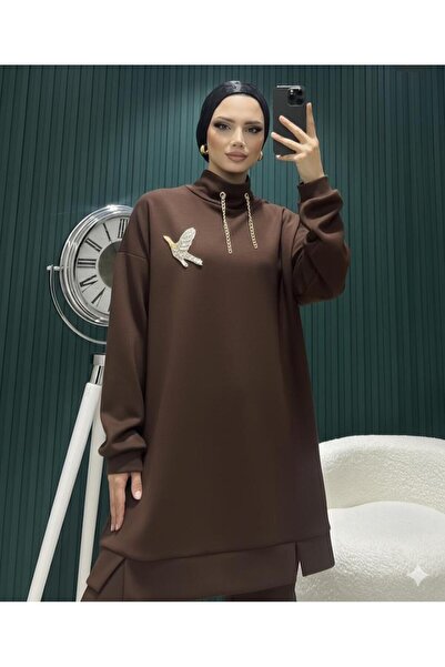 NERA GİYİM طقم فاخر للغاية بملمس ناعم مع تفاصيل سلسلة حجرية