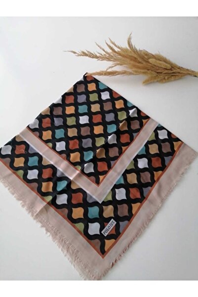 Bonjela Polo este o eșarfă cu franjuri