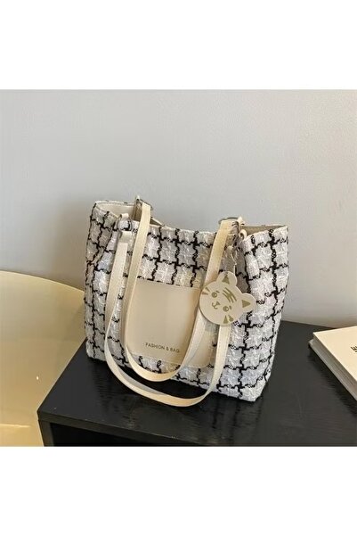 Generic Retro Plaid Tote Bag with small ornaments,Large Canvas Handbag,Shoulder Bag for Work Travel