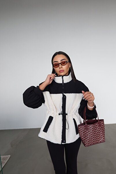 Özge Özgenç Garnished Plush Coat