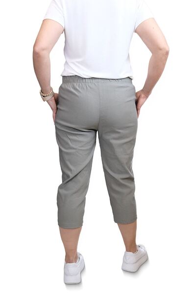 Blues Outlet Women's Elastic Waist Lycra Cotton Capri Pants-Green