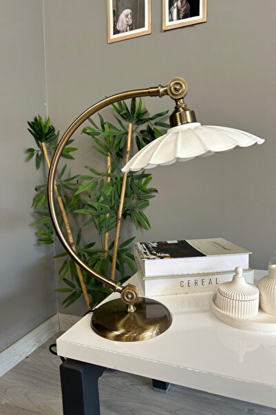 Bamyum Risso Beyaz Eskitme Kuğu Gövde Masa Lambası Dekoratif Abajur Çocuk Odası Başucu Lambası