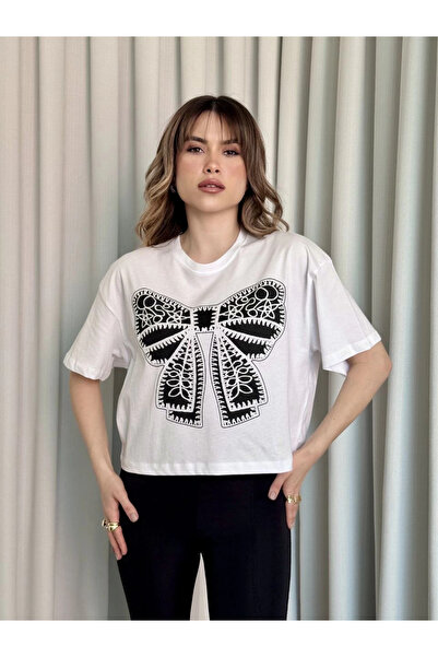 ZENGEZUR MALL Sptrns Oversized White Printed Crop T-Shirt (195130) (Size: S)