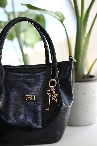 MERVEOZGULCANTA Mimoza Women's Black Bag