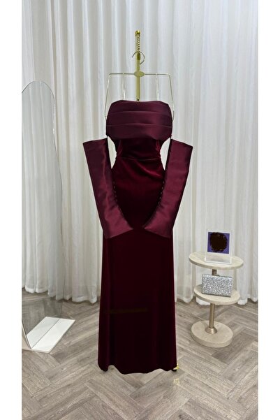 Diva style Korean velvet evening dress with taffeta sleeves and Mikado