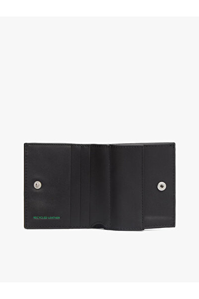 Tommy Hilfiger Men's Leather Foldable Black Wallet with Cash and Card Compartments Am0Am13866-Bds