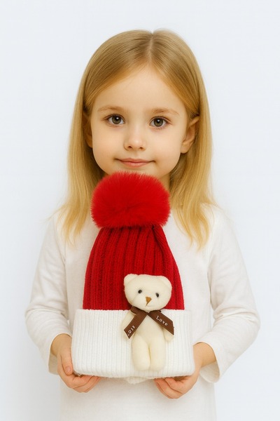 gigigiyim Double Color Unisex Children's Beanie with Pompom and Teddy Bear