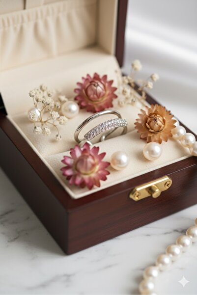 Dorvina Brass Women's Ring Silver Color Zircon Stone Tarnish Resistant |   Stylish and Durable Jewelry