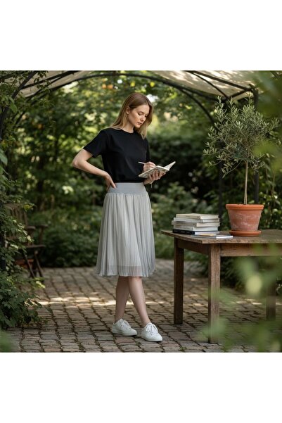 DLC Tekstil Below-The-Knee Pleated Chiffon Skirt