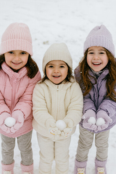 Kitti قفازات للفتيات بتصميم الدب