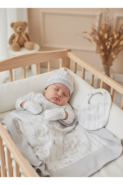Baby shine 8-piece Turkish set with bow design
