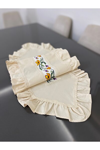 Parla Life Krem Keten Kanaviçe İşleme Fırfırlı Runner (kanaviçe modeli değişir)