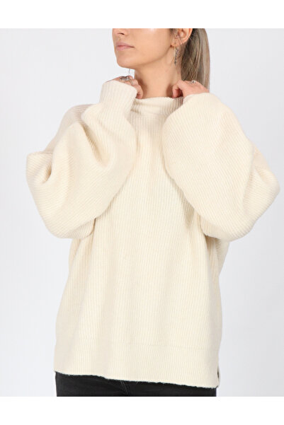 Noisy May Sweater, Ecru