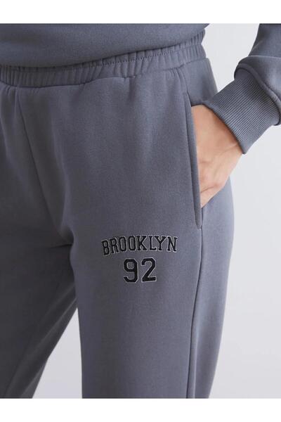 LC Waikiki Γυναικείο χοντρό παντελόνι Jogger με ελαστική μέση (W5)