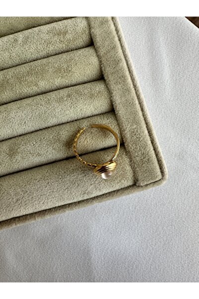 ringbox Gold Hareli Pearlescent Ring