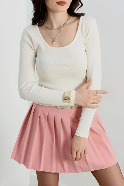 ZENGEZUR MALL Nrzsnt U-Neck Ribbed Knit Blouse White A132 (231659) (Size: m)