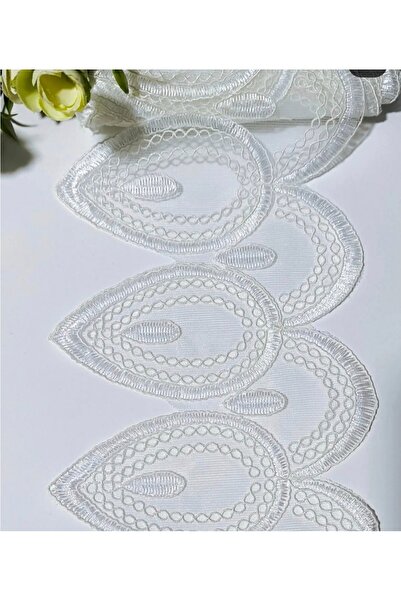 dantelci Ekru renk 11 metre Fransız dantel