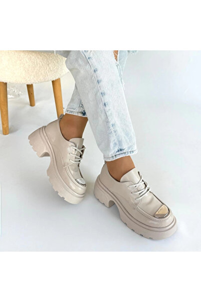 ZENGEZUR MALL Lvsqvr Kiya Beige Patent Leather Wedge Heel Oxford Shoes (235442) (Size: 36)