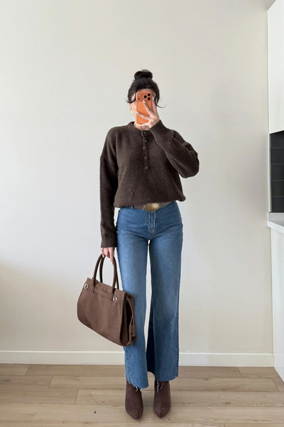 Eka Women's Brown Buttoned Open Collar Sweater 1014-2464