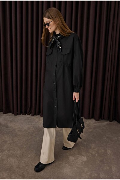 HEQA Μακρύ πουκάμισο λεπτομέρεια με σούρες Μαύρο