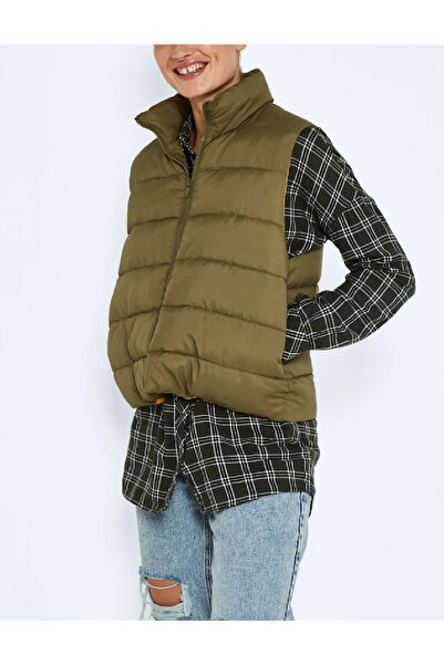 Noisy May Vest, Green