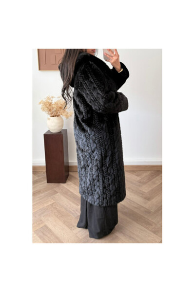 FeteRL Premium Knitted Black Oversized Fur Coat with Hood