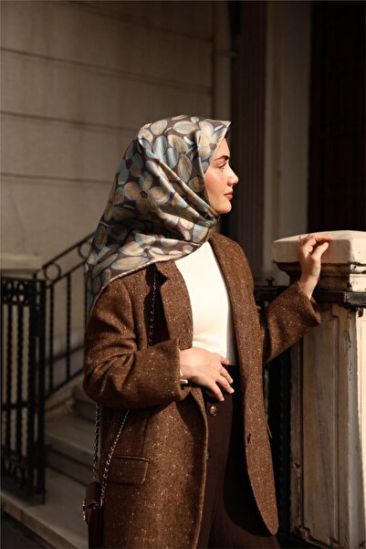 Silk Home Μεταξωτό μαντήλι με μοτίβο μπλε μαργαρίτας 90x90