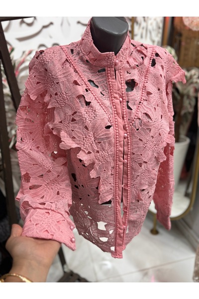 ŞEHRAZAT BUTİK Lace Buttoned Design Shirt