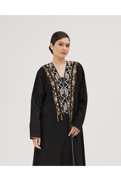 SOROSE SA Black abaya with delicate embroidery and elegant style