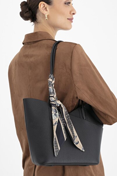 Matthew Cox Sç Byn2416 Handle Bag Black