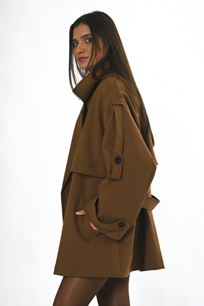 ABBRA Γυναικεία κοντή καμπαρντίνα με επένδυση oversized