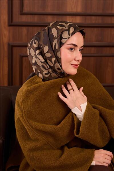 Silk Home Twill Silk Scarf Khaki Daisy Pattern 90X90