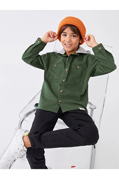 LC Waikiki LCW Kids Зелена удобна риза с качулка от габардин за момчета