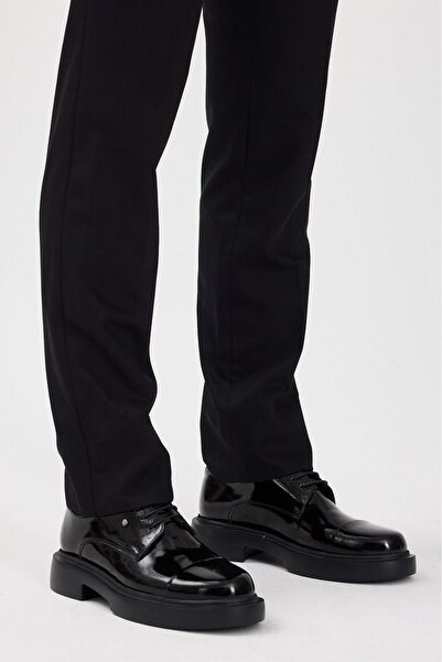 Terziayhan Μπότες από δερμάτινο λουστρίνι με μαύρα κορδόνια Terzi Ayhan