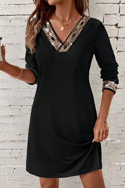 Mossta Μίνι φόρεμα από εισαγόμενο κρεπ με λεπτομέρεια με παγιέτες με λαιμόκοψη σε σχήμα V και μακριά μανίκια - Μαύρο