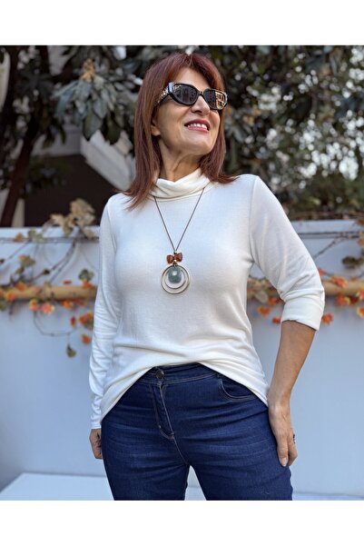 DenizEge Italian Degaje Collar Necklace Knitwear Ecru