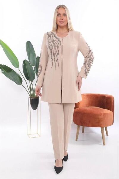 MİSS DİAMOND طقم بنطلون ثلاثي مع أكمام وسترة مرصعة باللون البيج