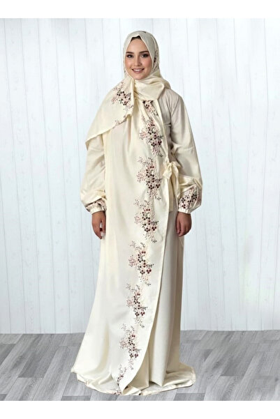 SDD Cool and heavy cotton prayer sheet with unique embroidery and a matching headscarf; wide and comfortable.