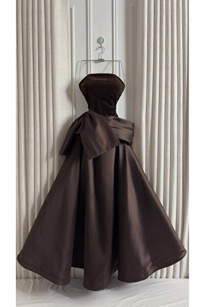 Al-Hanouf Fashion Evening dress with a bow